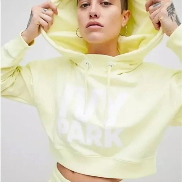 IVY PARK Tops - IVY PARK Light Yellow Hoodie Women’s XL Cozy Logo Pullover Sweatshirt